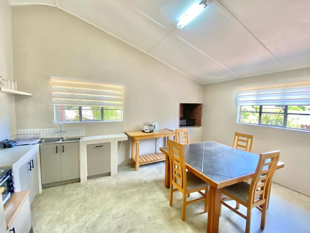 Picardie Guest Farm Paarl Buitenkant foto